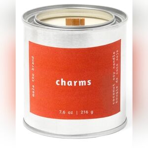 NEW Mala "charms" brand coconut soy candle, weighing 7.6 oz (216 g).